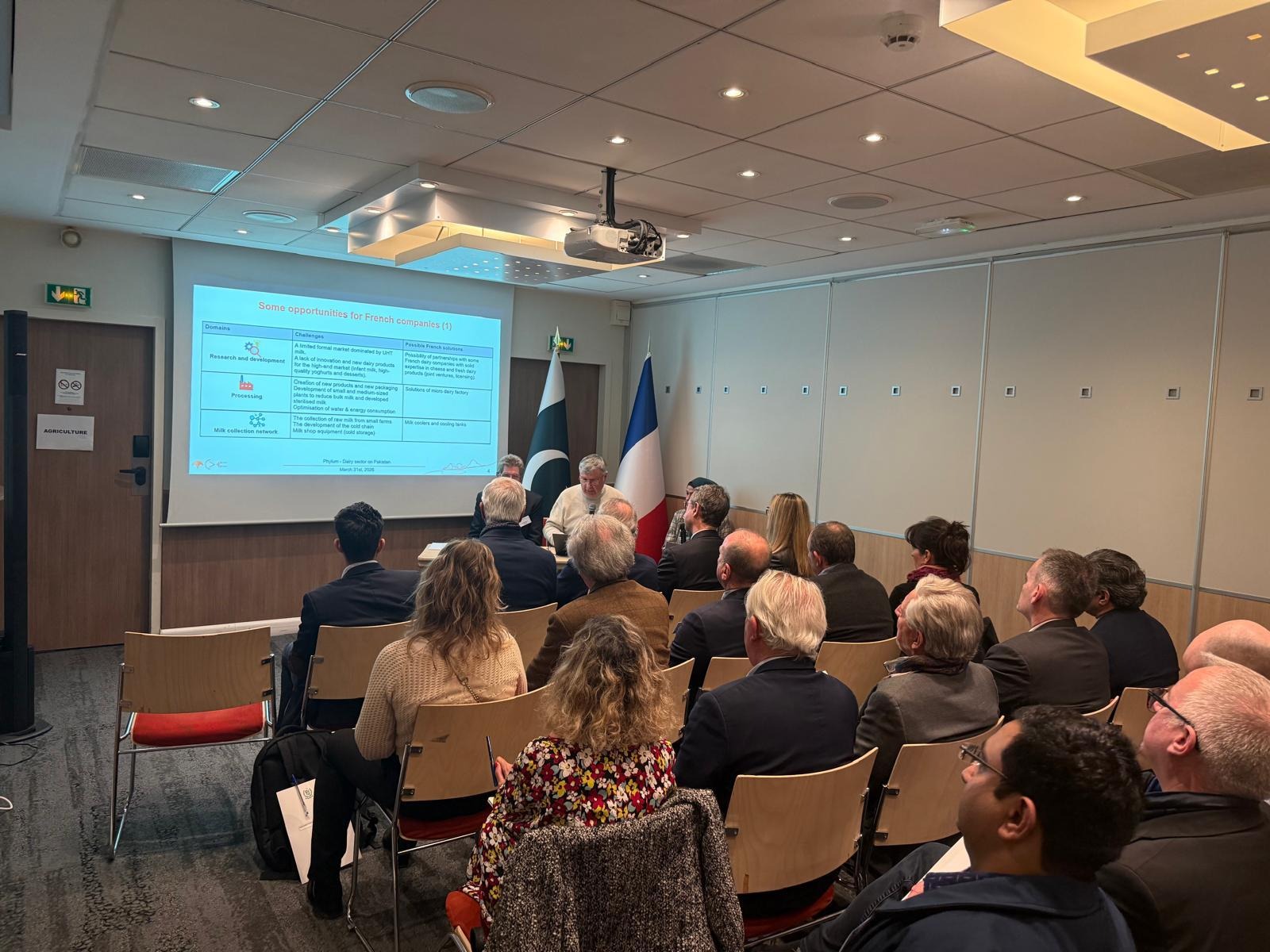 FG au Forum Trade and Investment à Paris